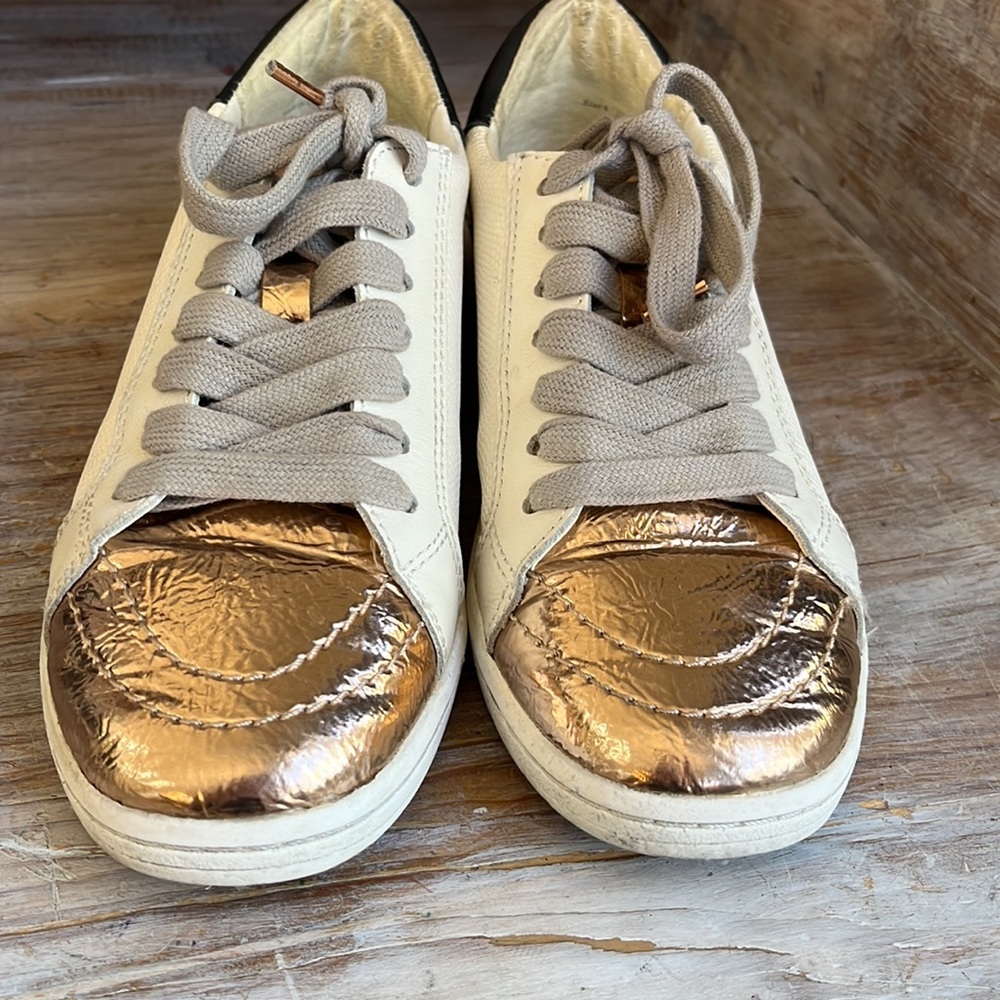 🤍 Dolce Vita Nino Sneakers white/black/rose gold copper size 6 leather - Picture 6 of 9